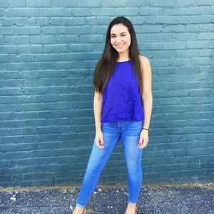 Meet your Posher, Ariana